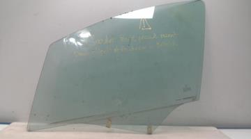 Vitre avant gauche