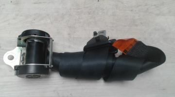 Ceinture arriere droit