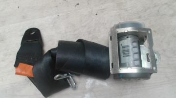 Ceinture avant droit