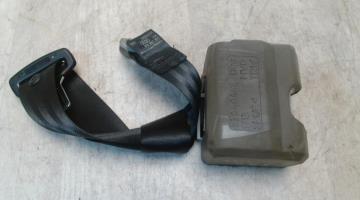 Ceinture arriere droit