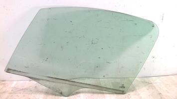 Vitre avant gauche