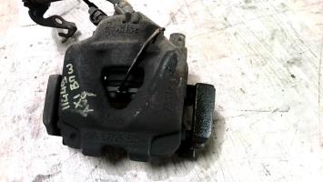 Etrier avant gauche (freinage)
