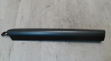 Baguette de porte avant droite