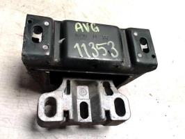 Support moteur gauche