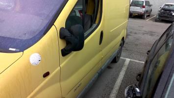 Porte avant gauche