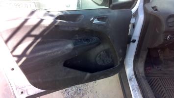 Leve vitre electrique avant gauche