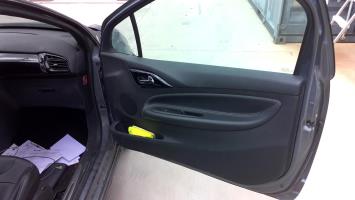 Leve vitre electrique avant droit