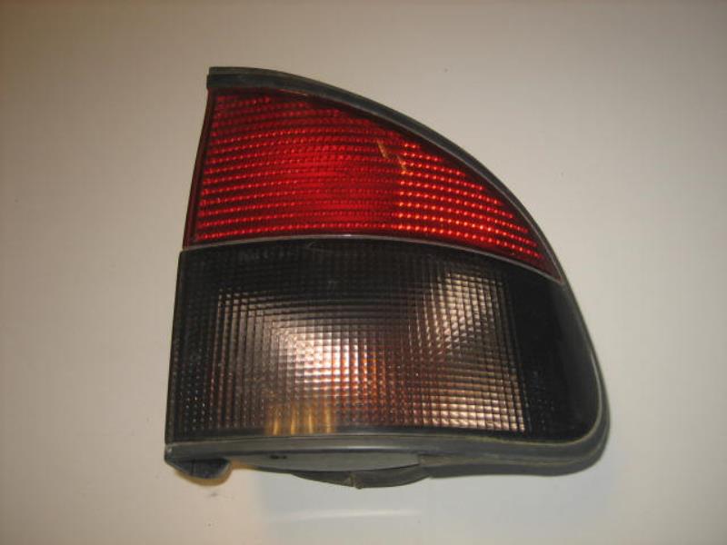 Fanale posteriore principale destro (luci)