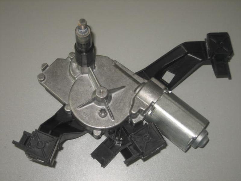 Moteur essuie glace arriere