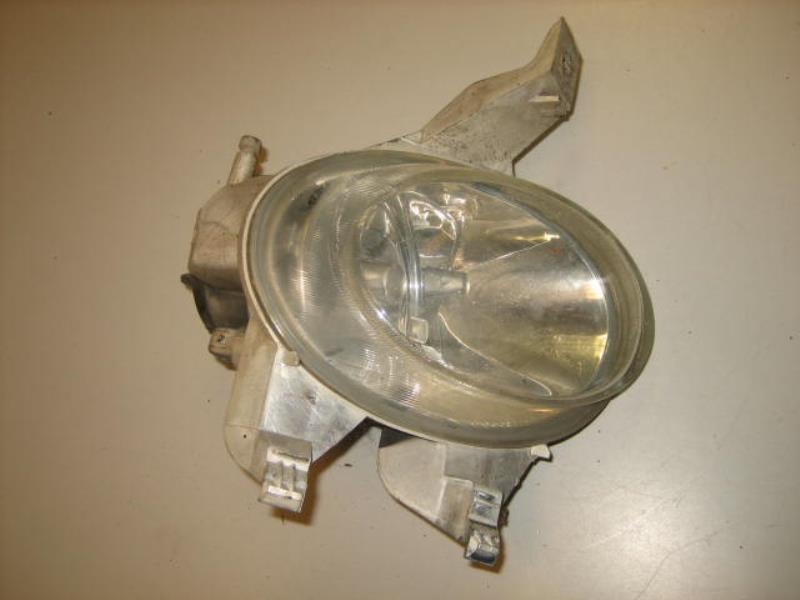 Fendinebbia sinistro (luce)