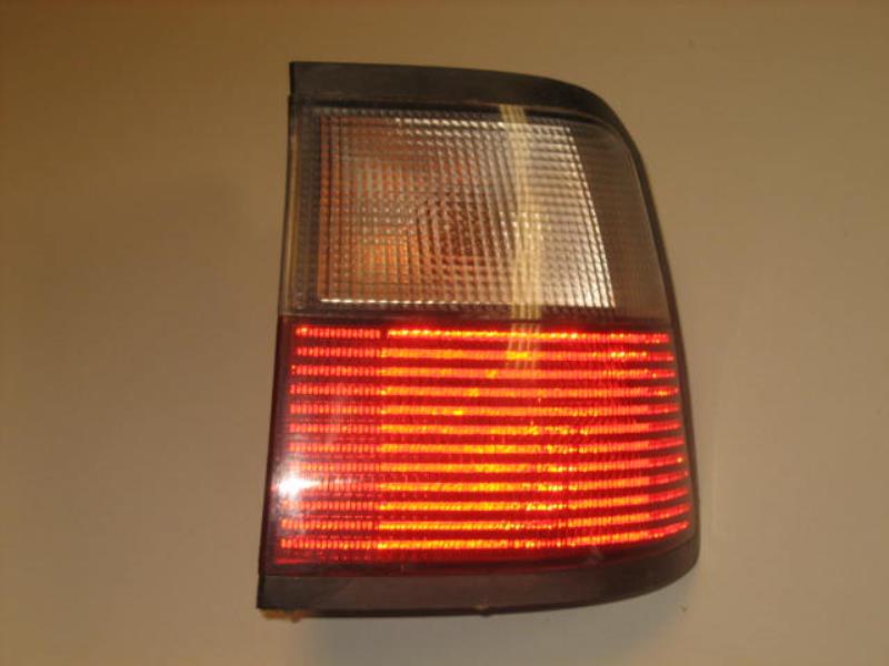 Fanale posteriore principale destro (luci)