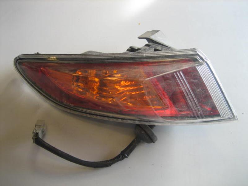 Fanale posteriore principale sinistro (luci)