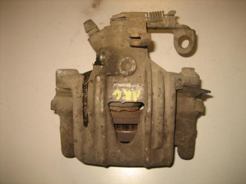 Etrier arriere gauche (freinage)