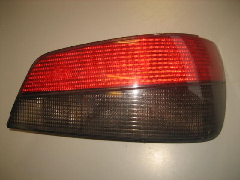 Fanale posteriore principale destro (luci)