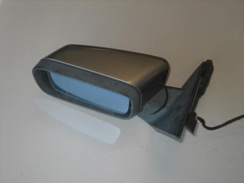 Retrovisor izquierdo