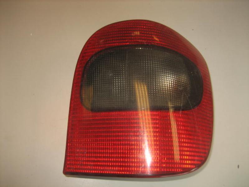 Fanale posteriore principale destro (luci)