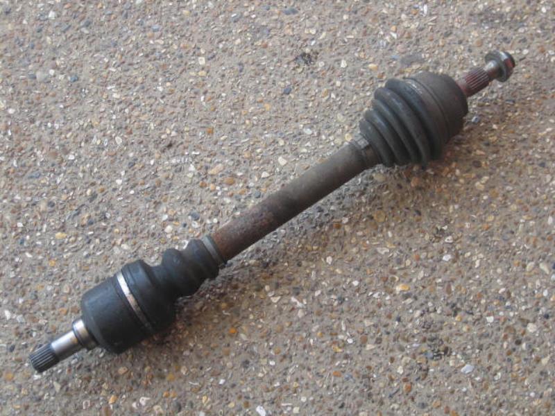 Cardan gauche (transmission)