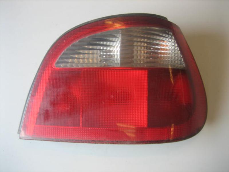 Fanale posteriore principale destro (luci)