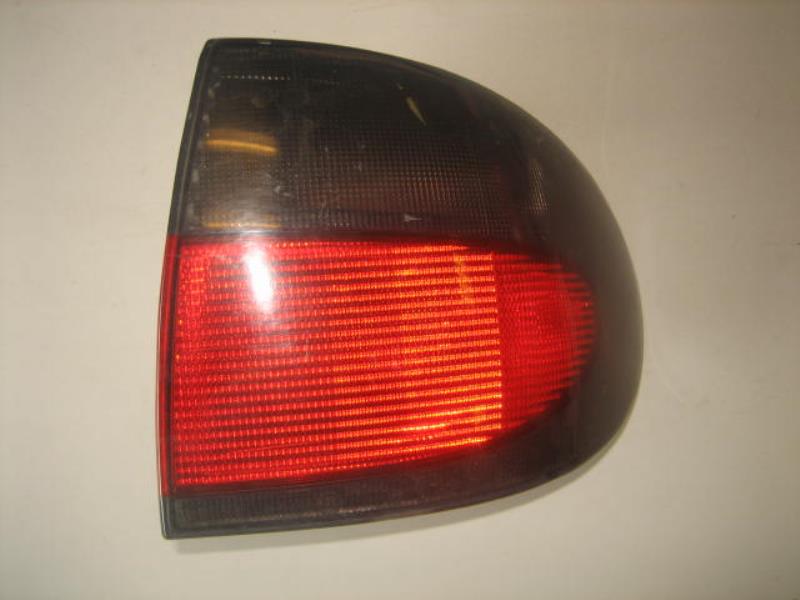 Fanale posteriore principale destro (luci)