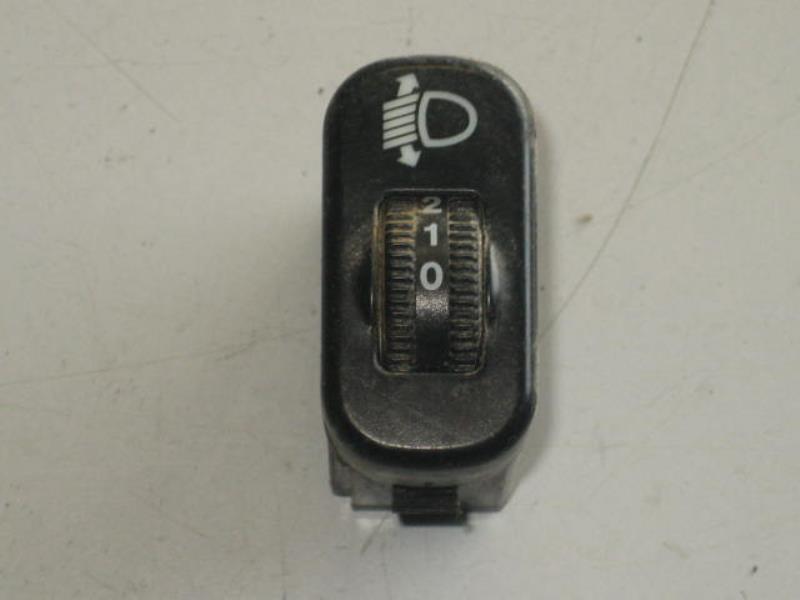 Commande de reglage hauteur de phare