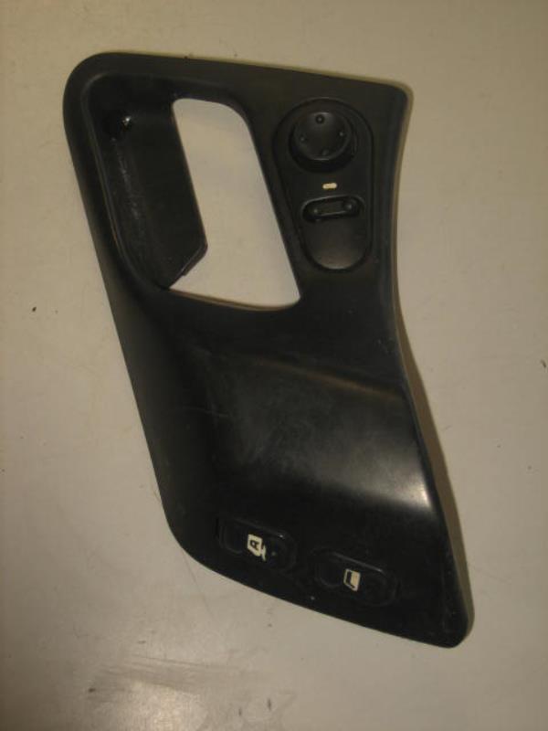 Interruptor de elevalunas delantero izquierdo