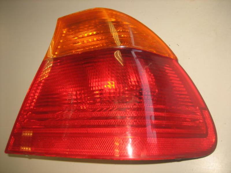 Fanale posteriore principale destro (luci)