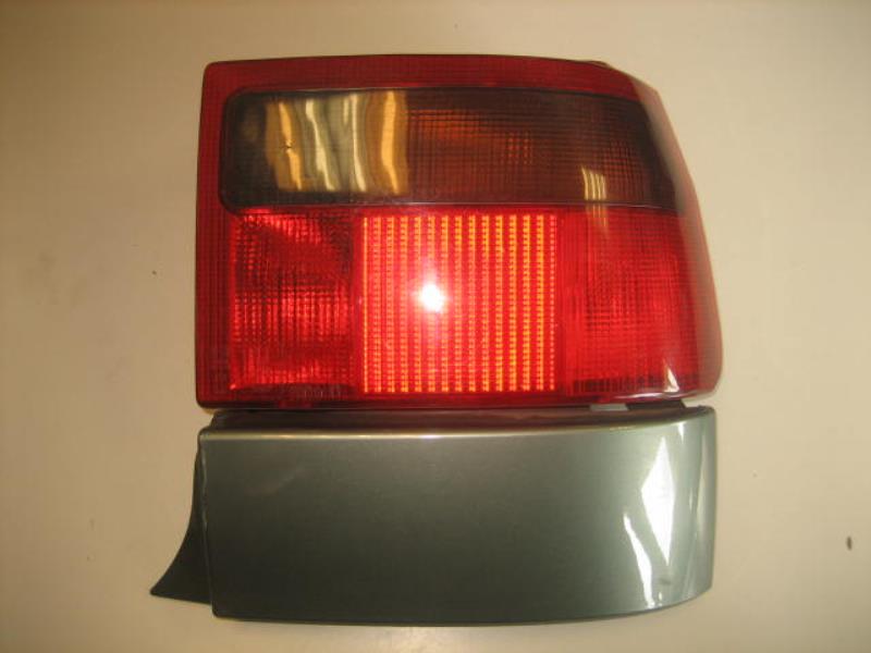 Fanale posteriore principale destro (luci)