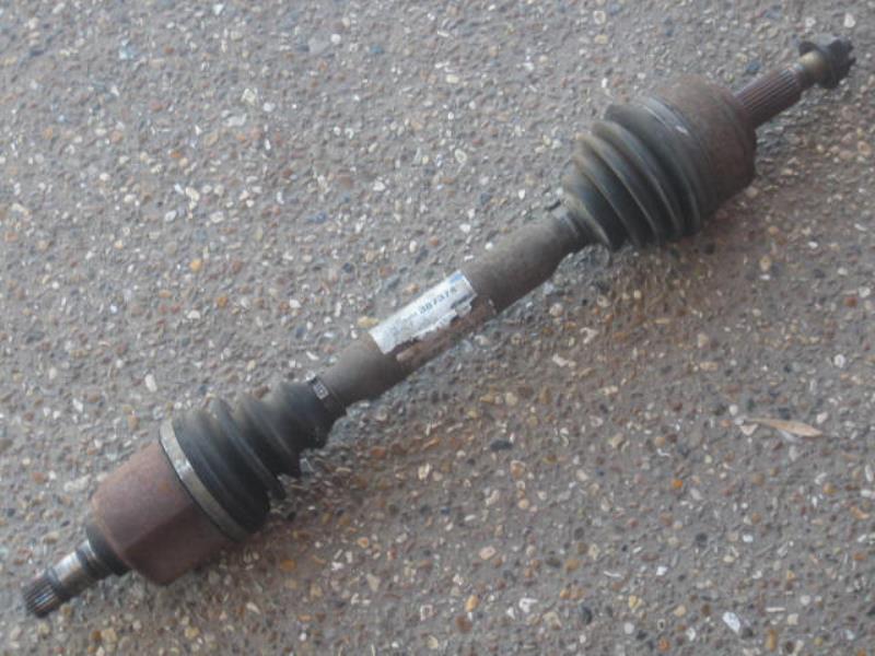 Cardan gauche (transmission)