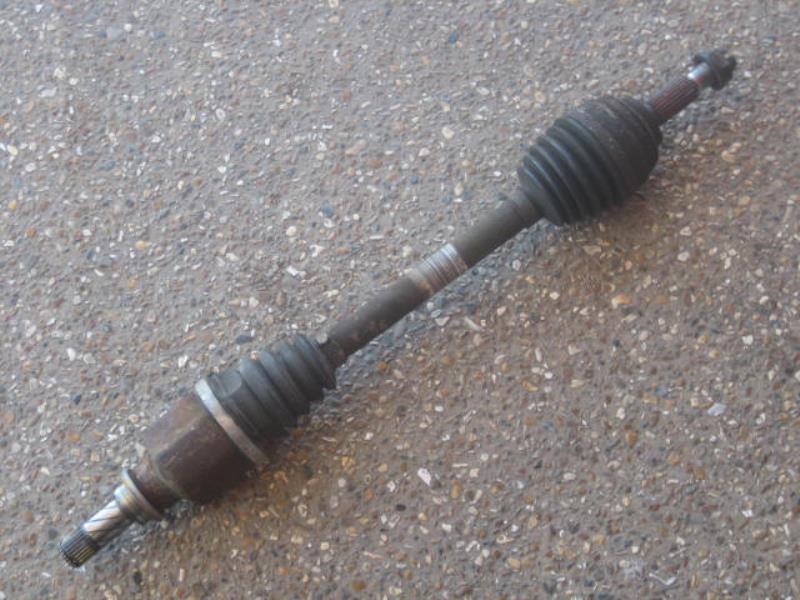 Cardan gauche (transmission)