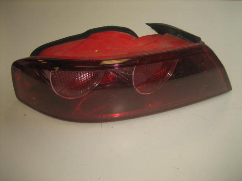 Fanale posteriore principale sinistro (luci)