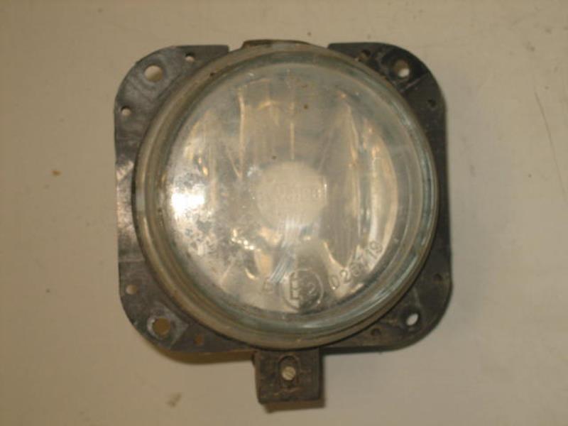 Fendinebbia sinistro (luce)