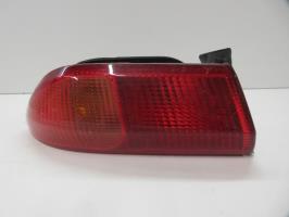 Fanale posteriore principale sinistro (luci)