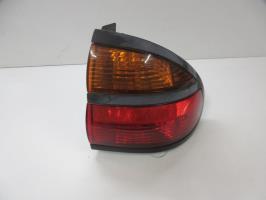 Fanale posteriore principale destro (luci)