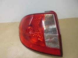 Fanale posteriore principale sinistro (luci)