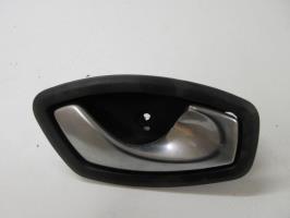 Maniglia interna posteriore destra