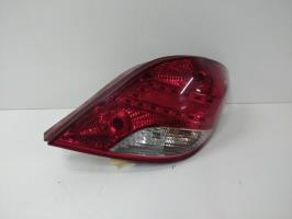 Fanale posteriore principale destro (luci)