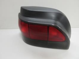 Fanale posteriore principale sinistro (luci)