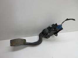 Pedale acceleratore