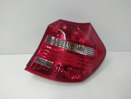 Fanale posteriore principale destro (luci)