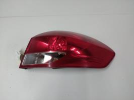 Fanale posteriore principale destro (luci)