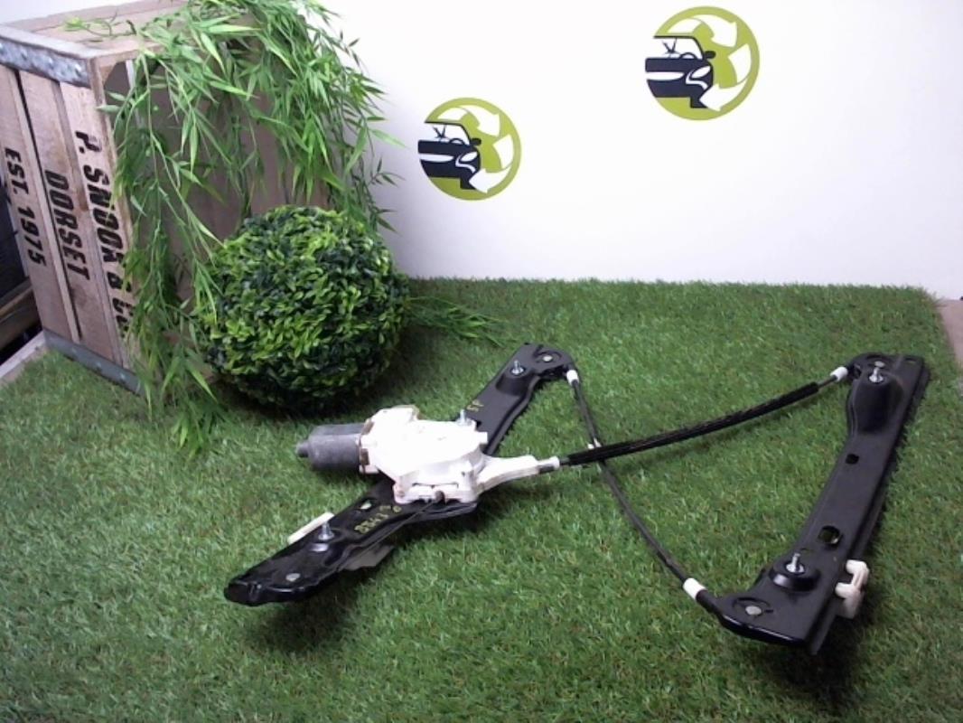 Leve vitre electrique avant droit
