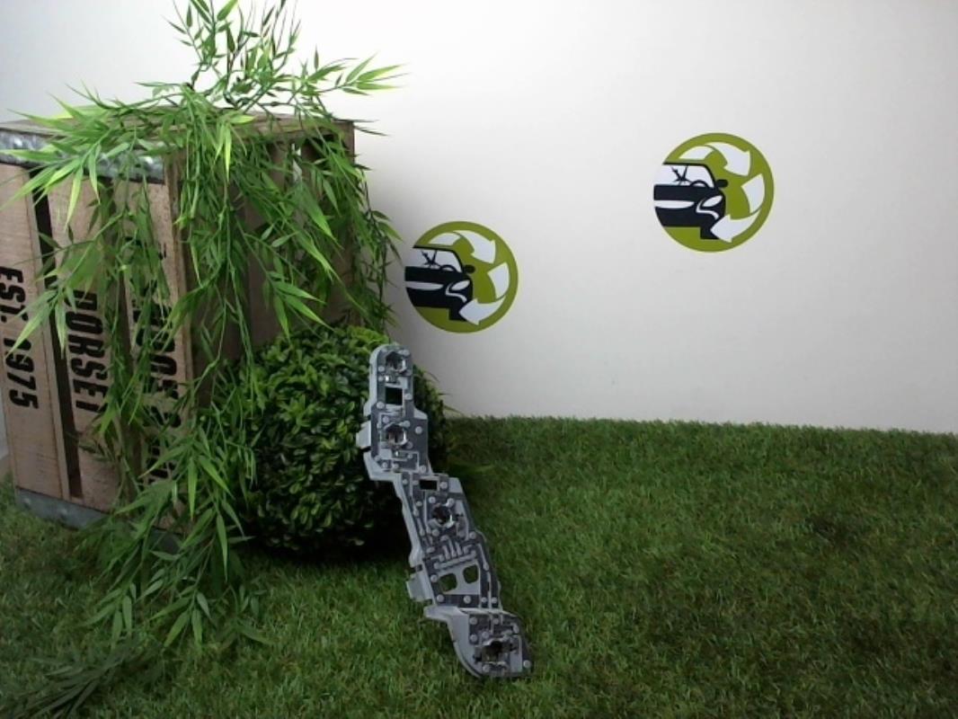 Base portalampade fanale posteriore sinistro