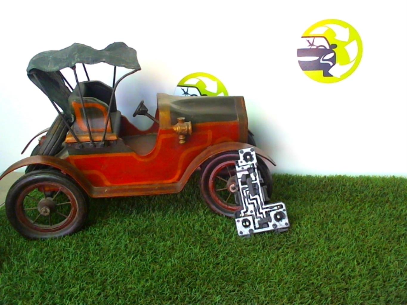 Base portalampade fanale posteriore destro