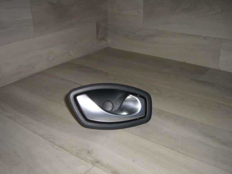Poignee interieur arriere droit