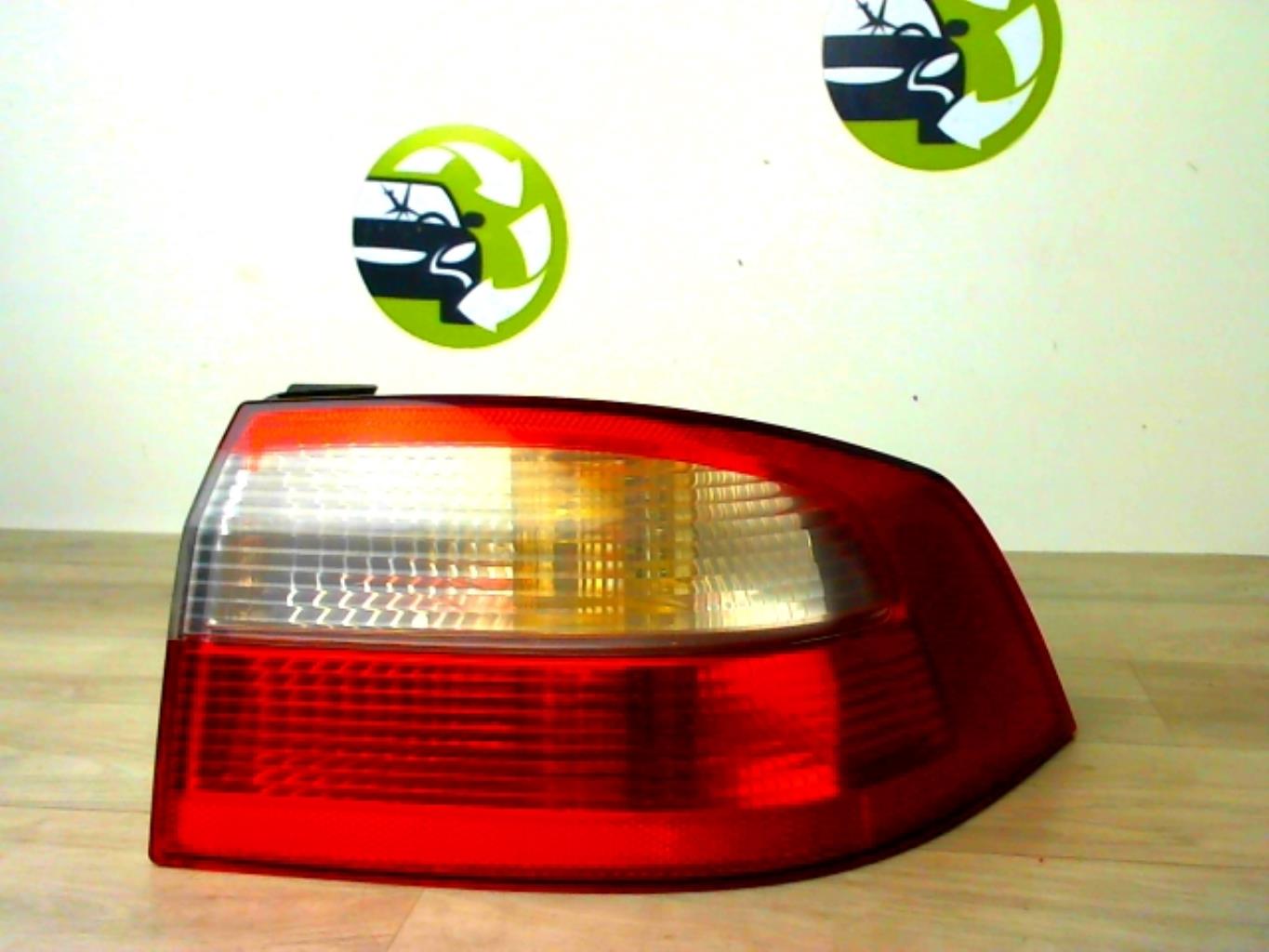 Fanale posteriore principale destro (luci)