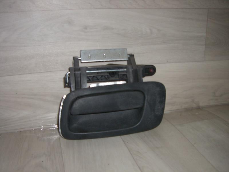 Poignee porte arriere gauche
