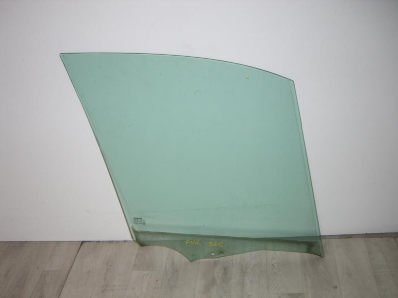 Vitre avant gauche