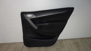 Panel de puerta trasera derecha