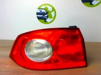 Fanale posteriore principale sinistro (luci)