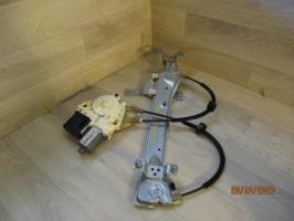 Elevalunas eléctrico trasero izquierdo